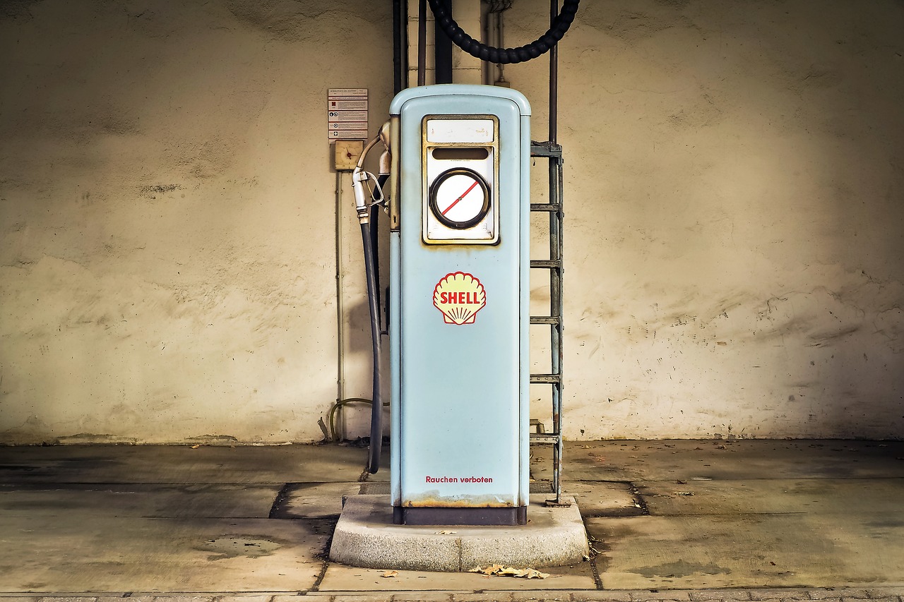 gas-pump-1914310_1280